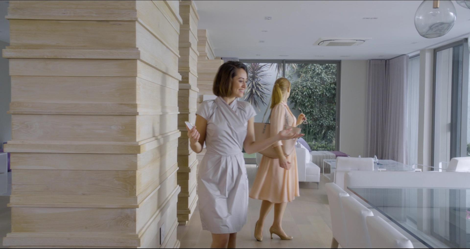 BlackMirror_2850129.jpg