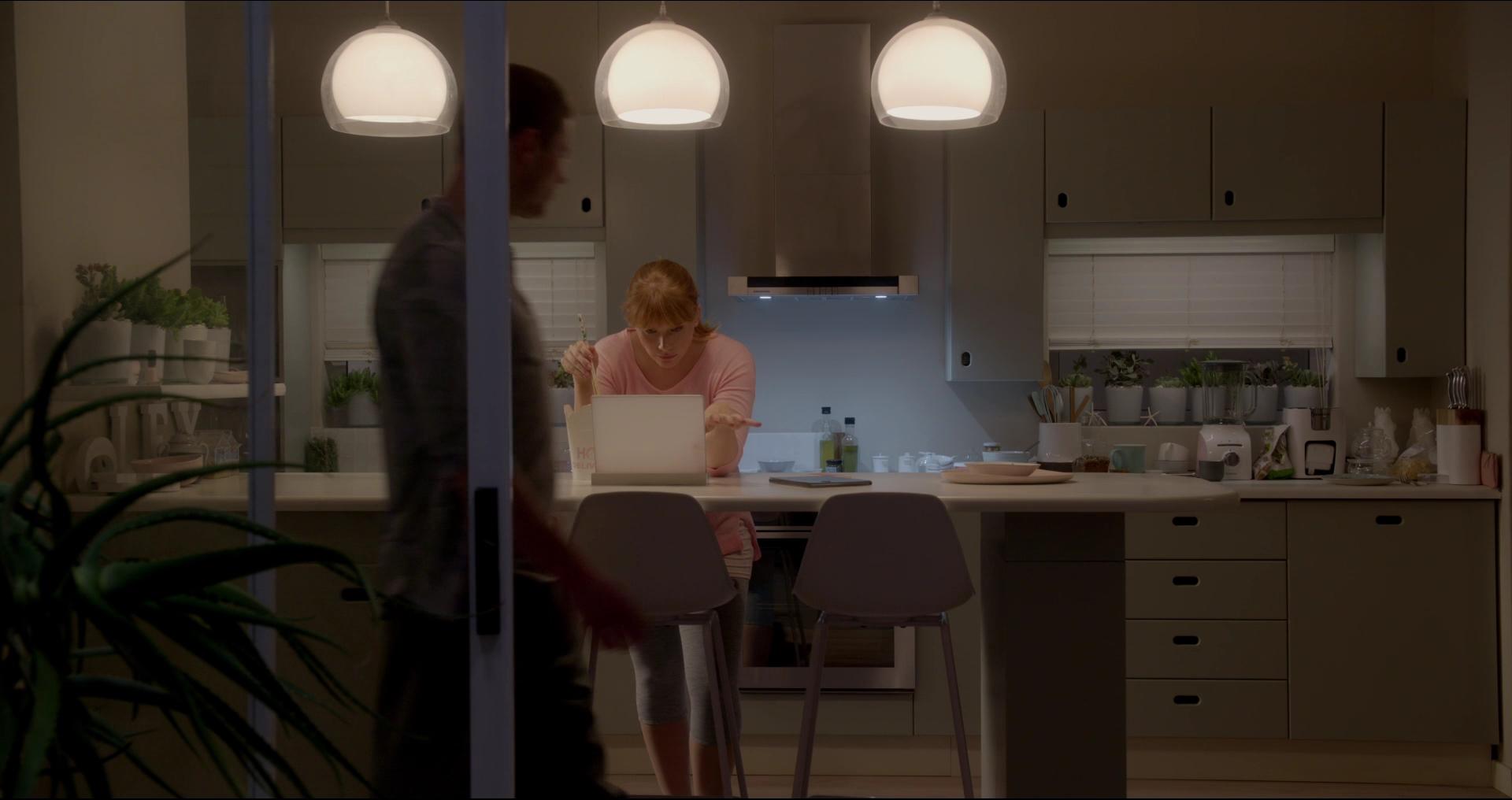 BlackMirror_2868629.jpg