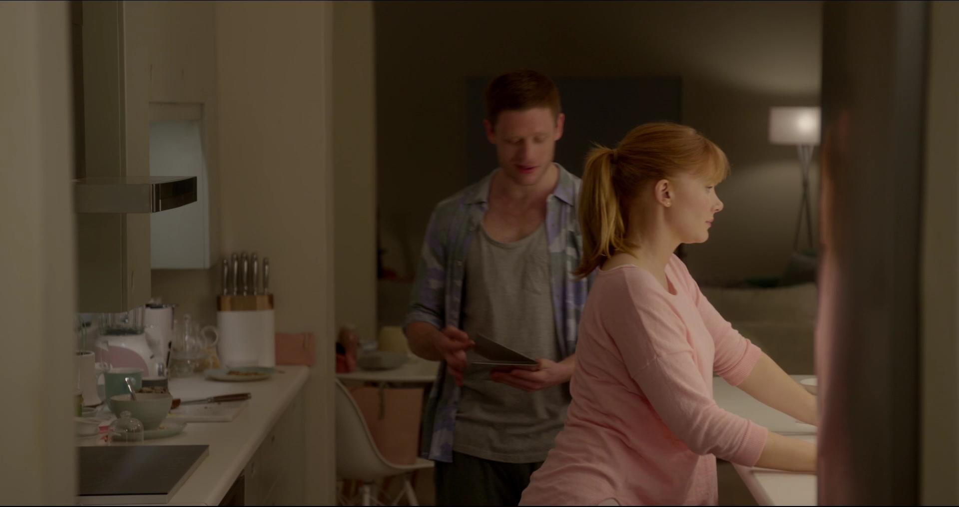 BlackMirror_2869329.jpg