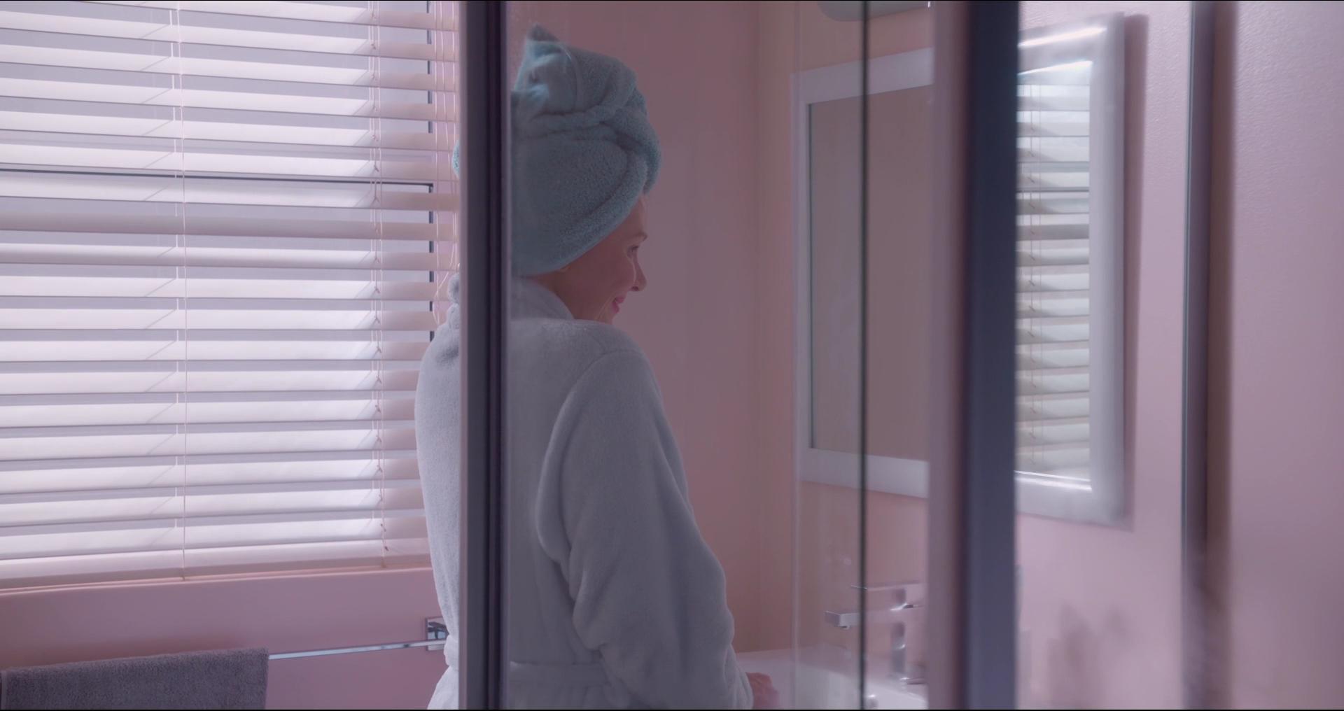 BlackMirror_287129.jpg