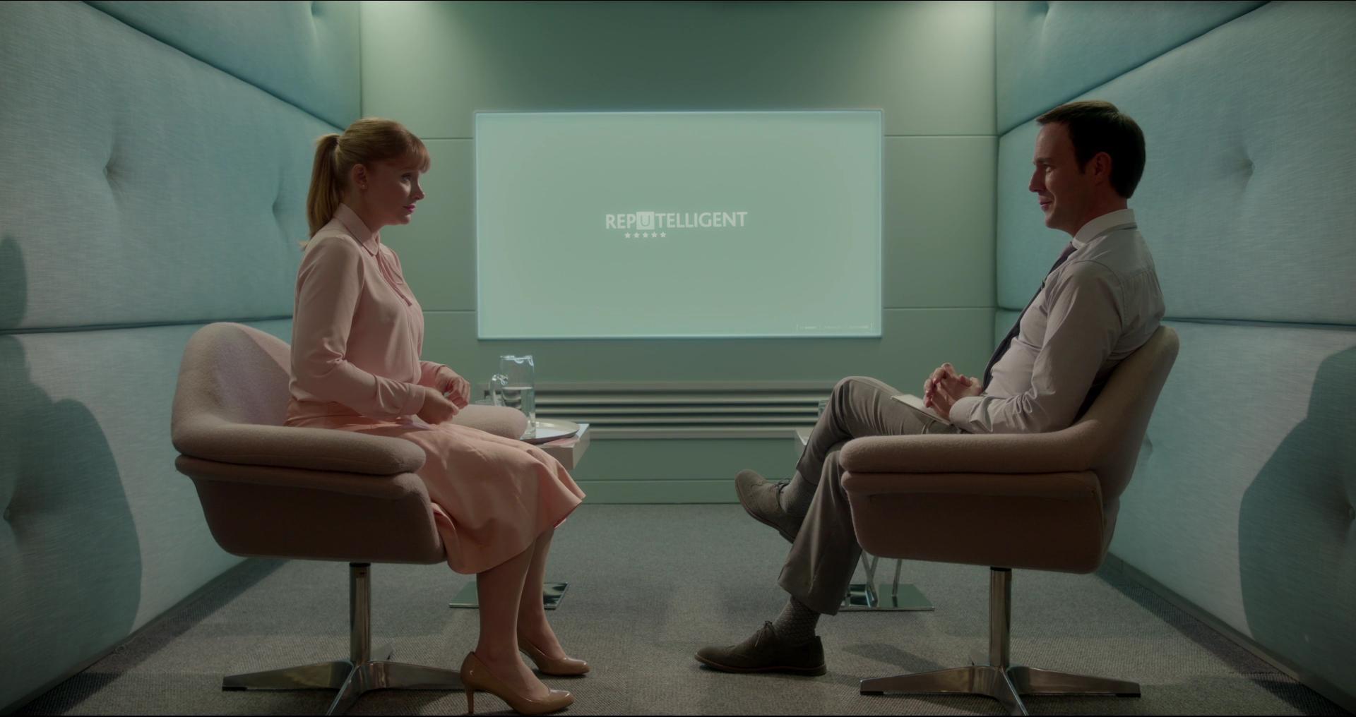 BlackMirror_2871729.jpg