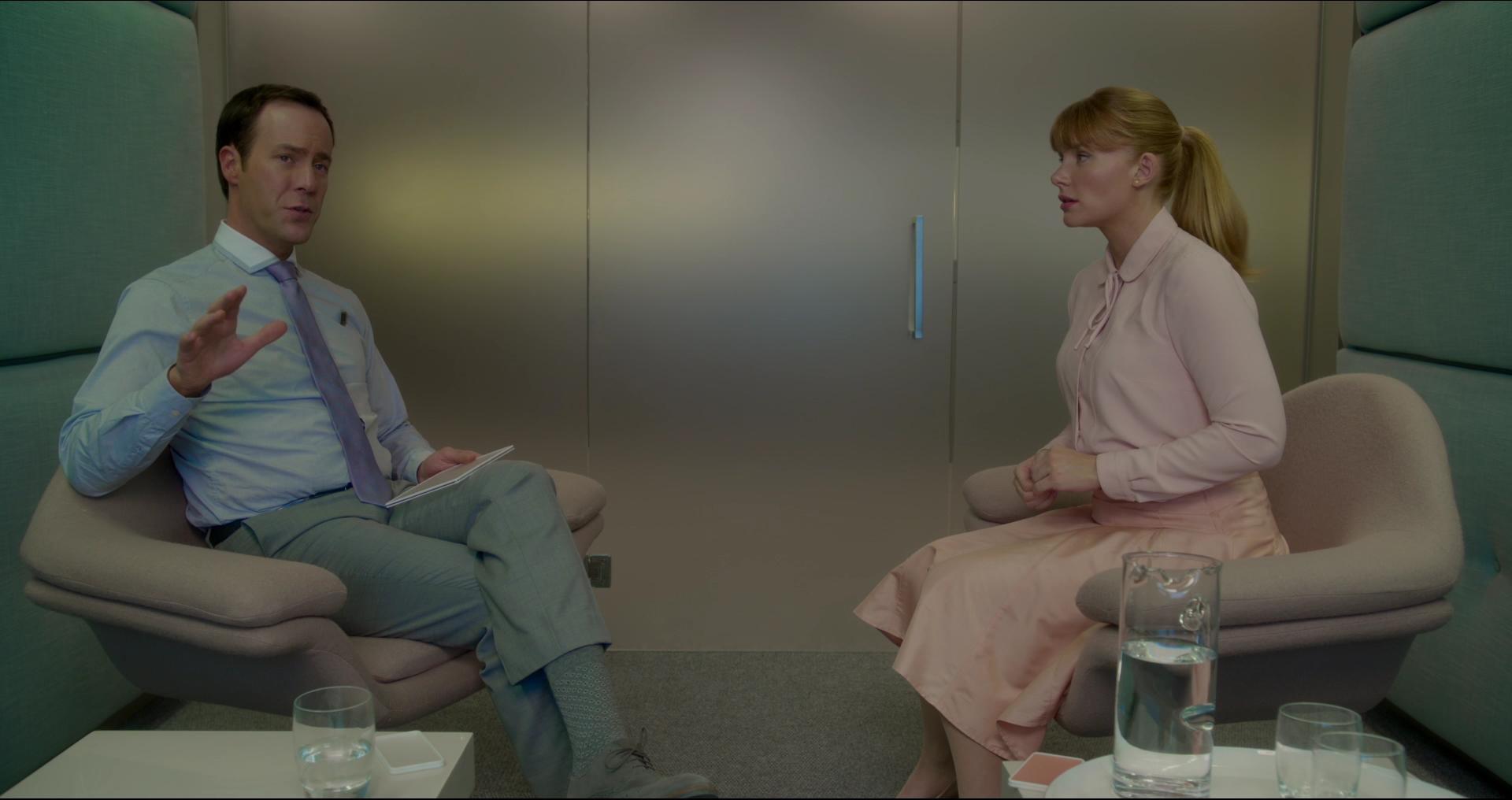 BlackMirror_2880029.jpg