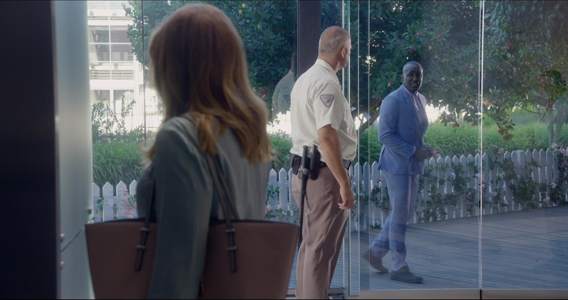 BlackMirror_2889129.jpg