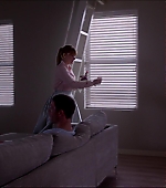 BlackMirror_28166229.jpg