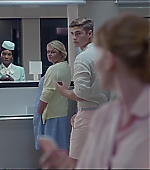 BlackMirror_28208229.jpg