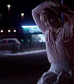 BlackMirror_28255329.jpg