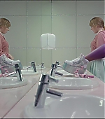 BlackMirror_28304429.jpg