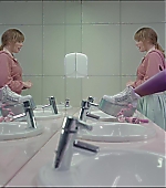 BlackMirror_28304529.jpg