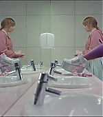 BlackMirror_28304729.jpg