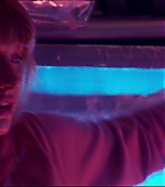 BlackMirror_28316829.jpg