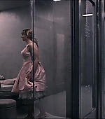 BlackMirror_28382829.jpg