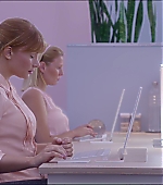 BlackMirror_2840329.jpg