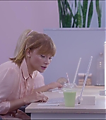 BlackMirror_2847429.jpg